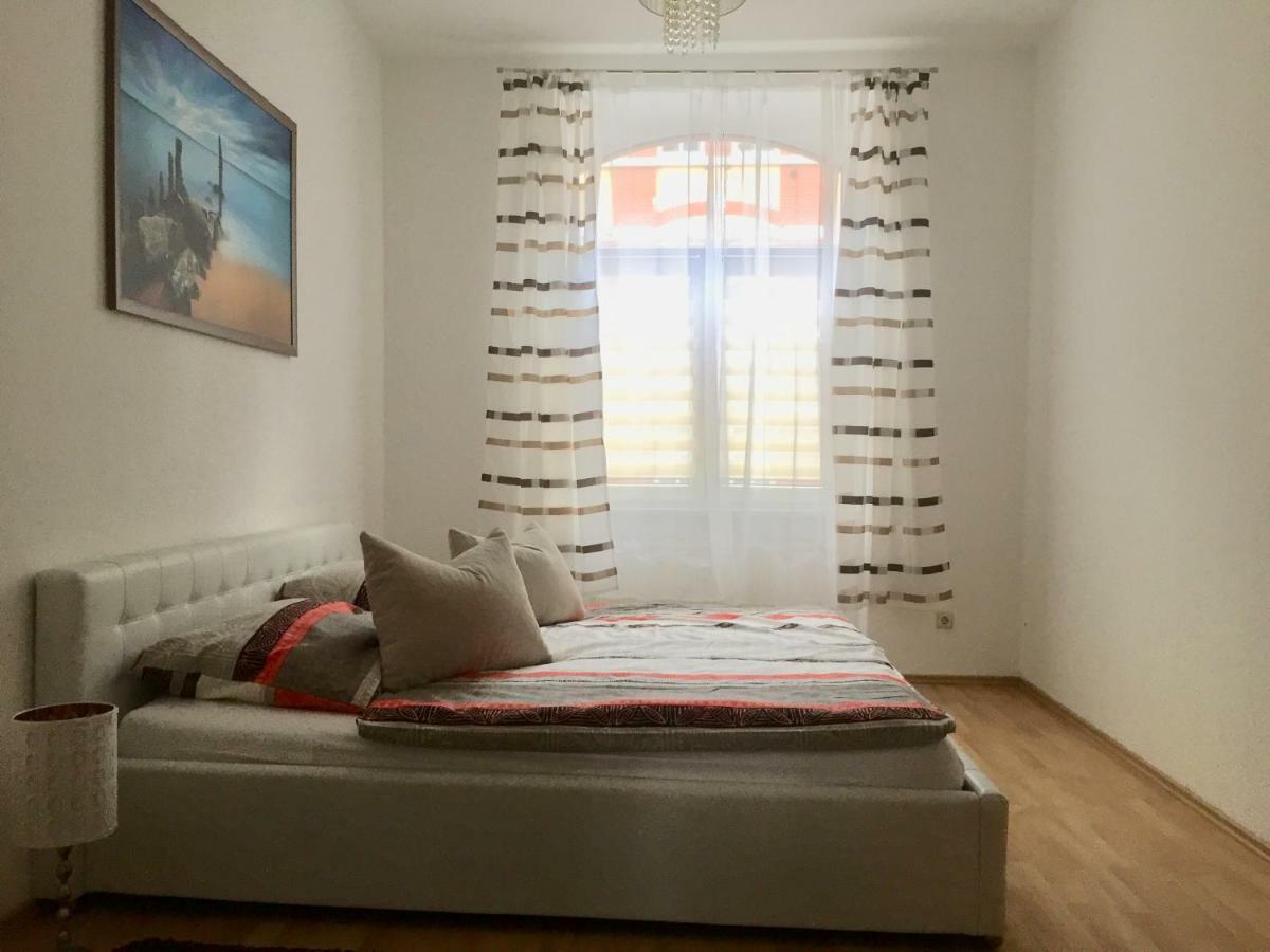 ארפורט Ferienwohnung Am Schmidtstedter Knoten מראה חיצוני תמונה